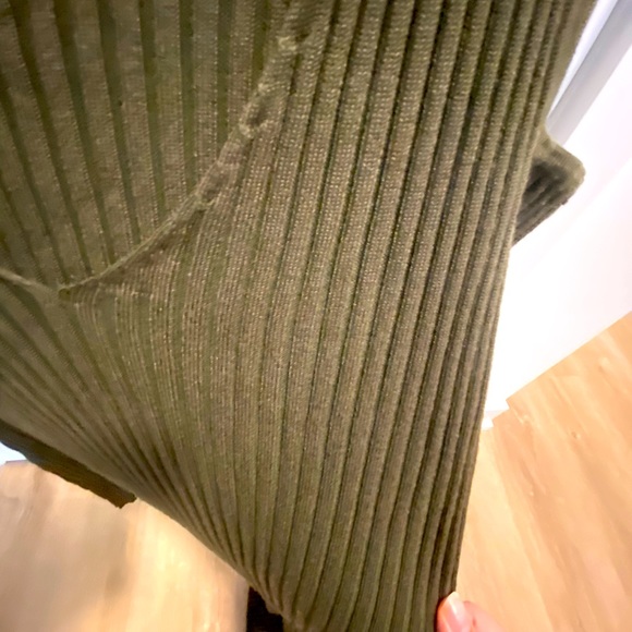 body hugging maxi dress - Picture 2 of 2